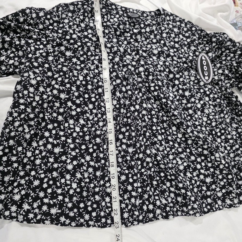 Womens Button Up Floral Boho Top Size Medium Dainty Fairy Ren Faire - Picture 6 of 8